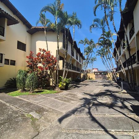 Casa 7 Em Ubatuba No Centro Condominio Com Piscina E Churrasqueira Exterior foto